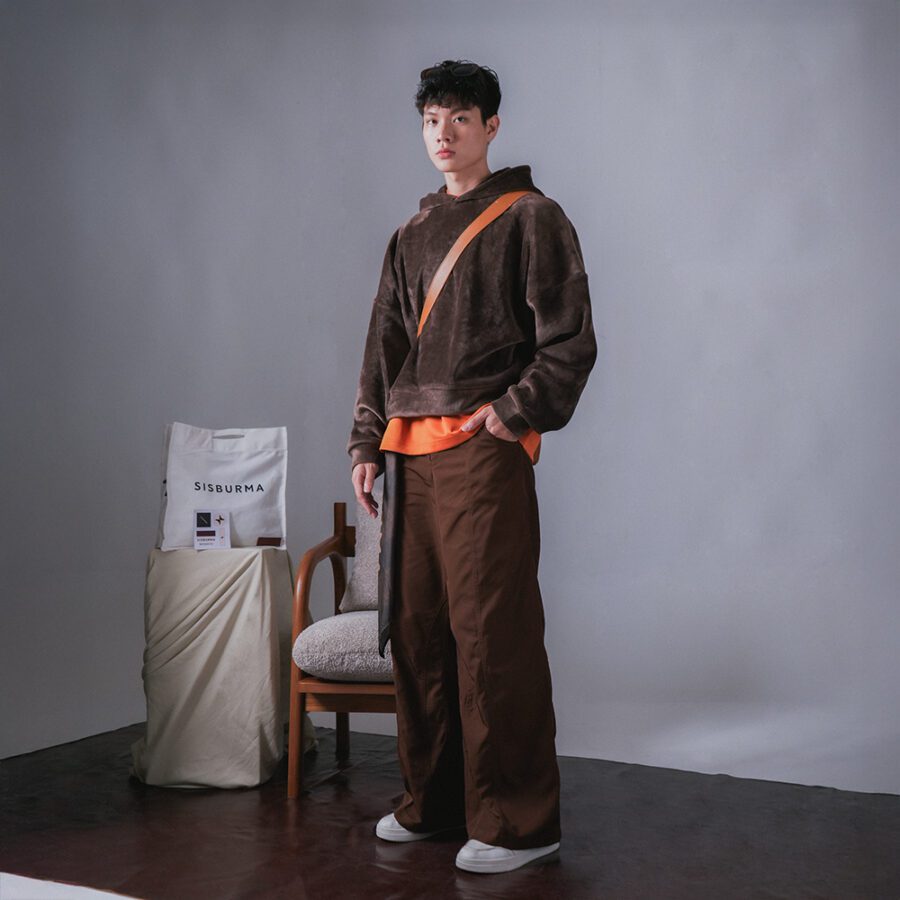 SISBURMA Corduroy Rectangle Hoodie - Image 11