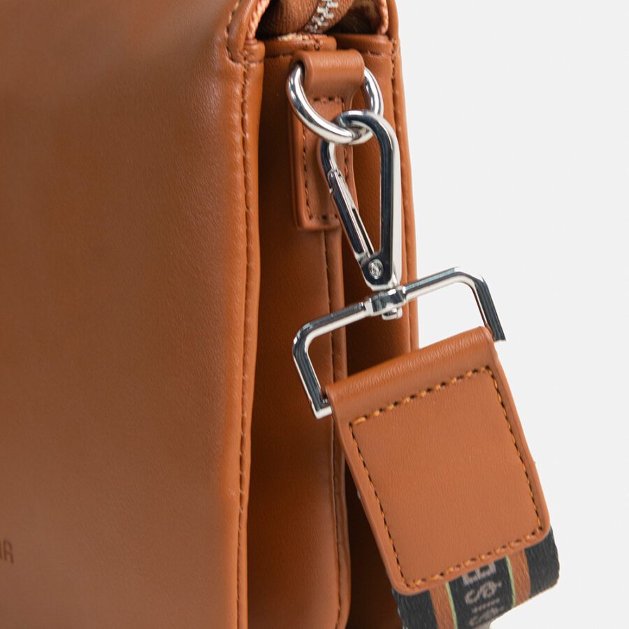 Yangoodsisburma Double Pouch Crossbody Bag - Image 4