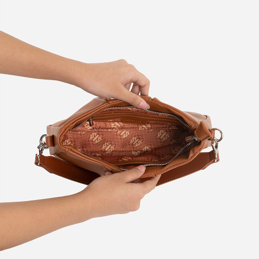 Yangoodsisburma Double Pouch Crossbody Bag - Image 6
