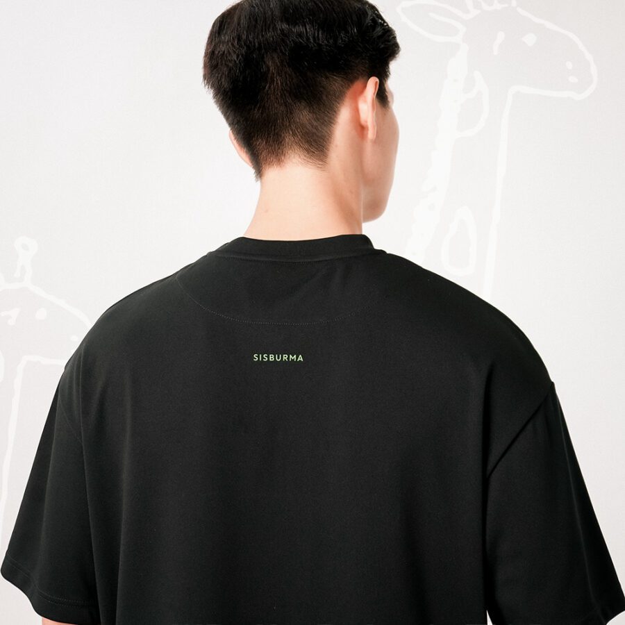 Meet The New Giraffe Vol.3 Cropped Boxy T-Shirt - Image 4