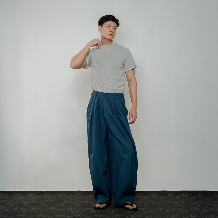 Pleated Wide-Leg Flow Pants - Image 10
