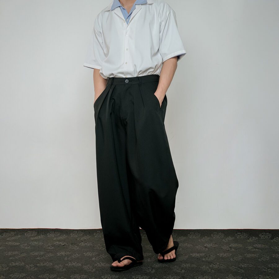 Pleated Wide-Leg Flow Pants - Image 3