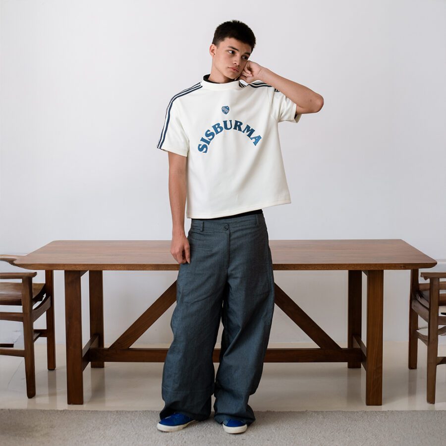 SISBURMA Salmon Run Retro Track Cropped Tee - Image 5