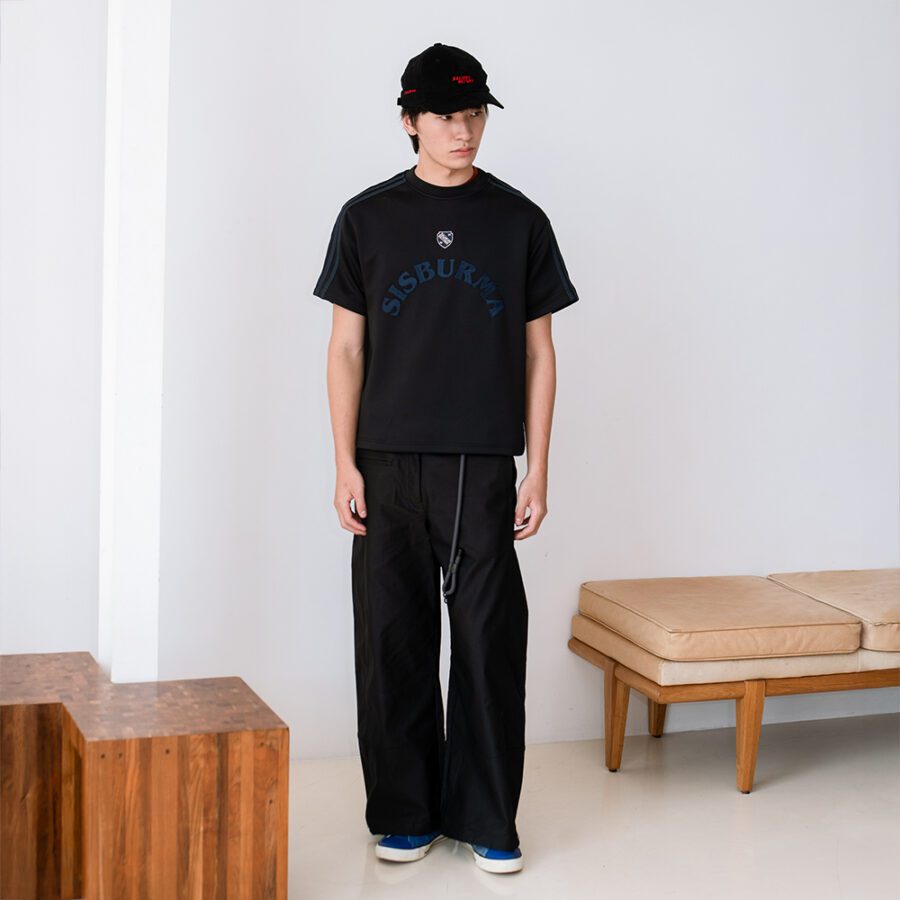 SISBURMA Salmon Run Retro Track Cropped Tee - Image 6