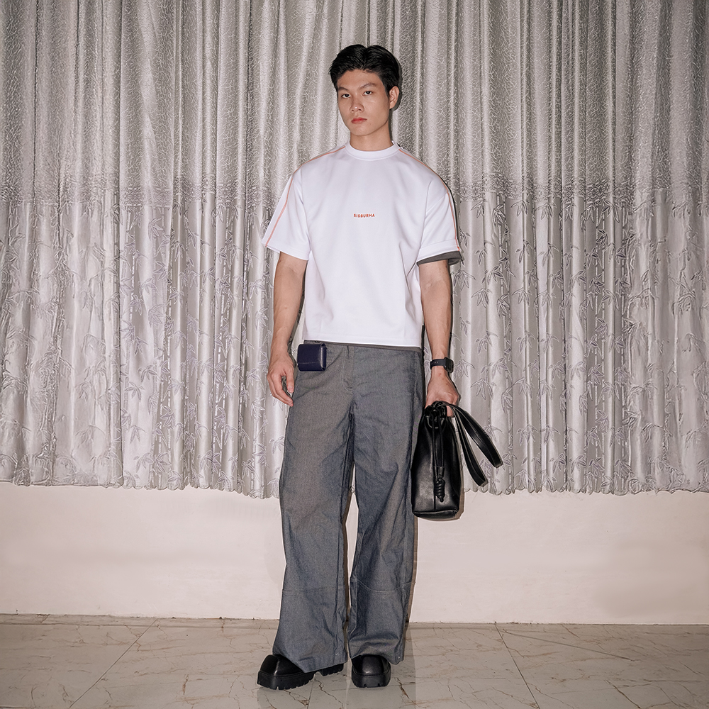 SISBURMA Classic Overlocked Cropped Tee - Image 2