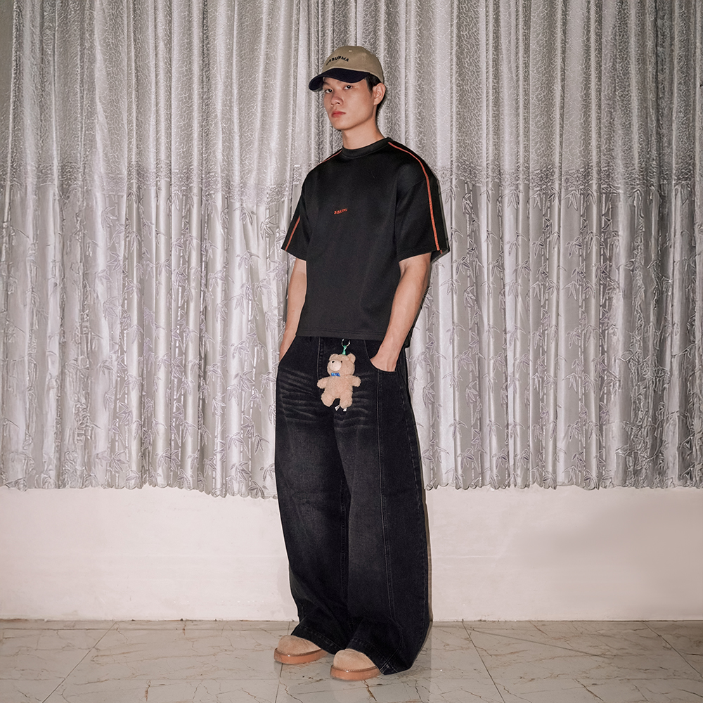 SISBURMA Classic Overlocked Cropped Tee - Image 7
