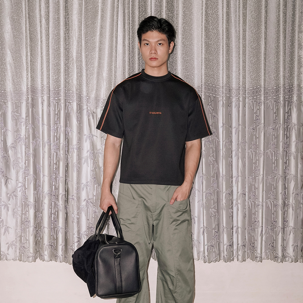 SISBURMA Classic Overlocked Cropped Tee - Image 5